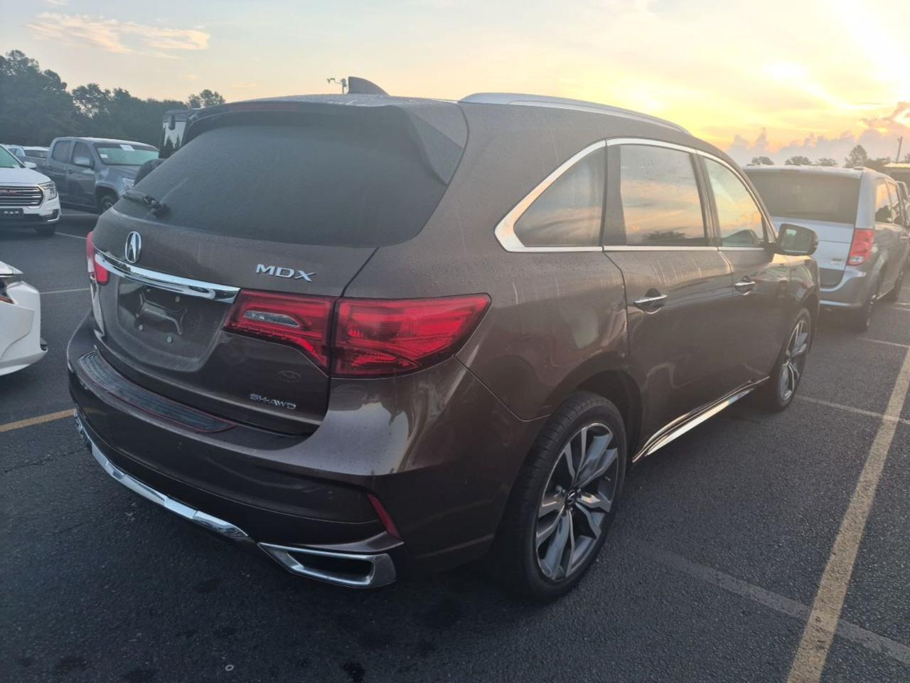 Acura MDX SH-AWD w/Advance Package 2019