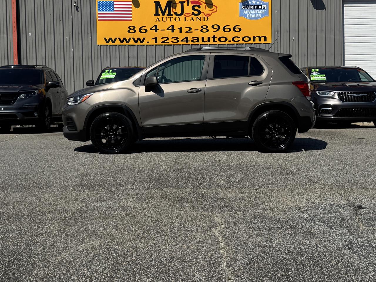 Chevrolet Trax photo 2
