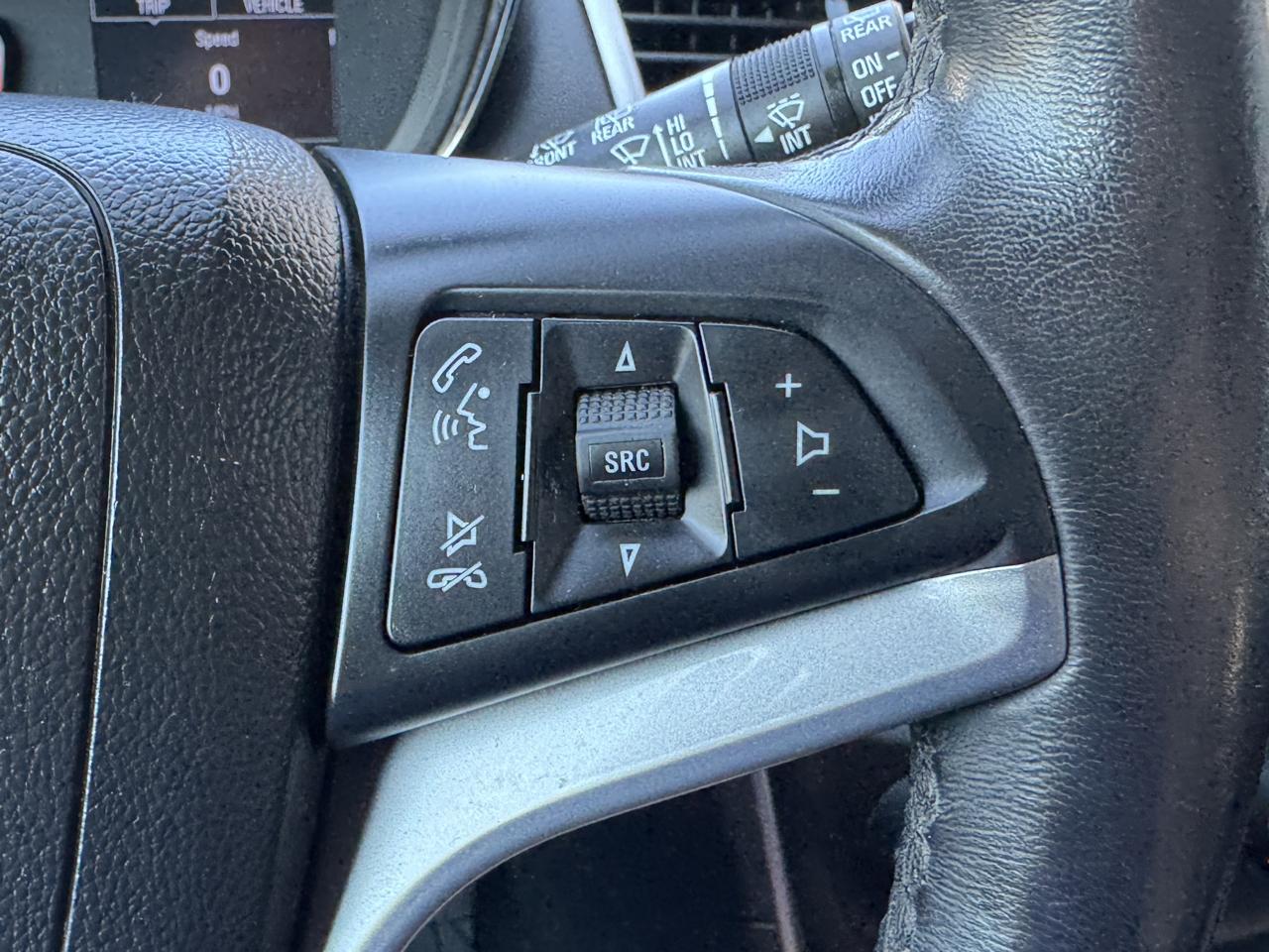 Chevrolet Trax photo 35