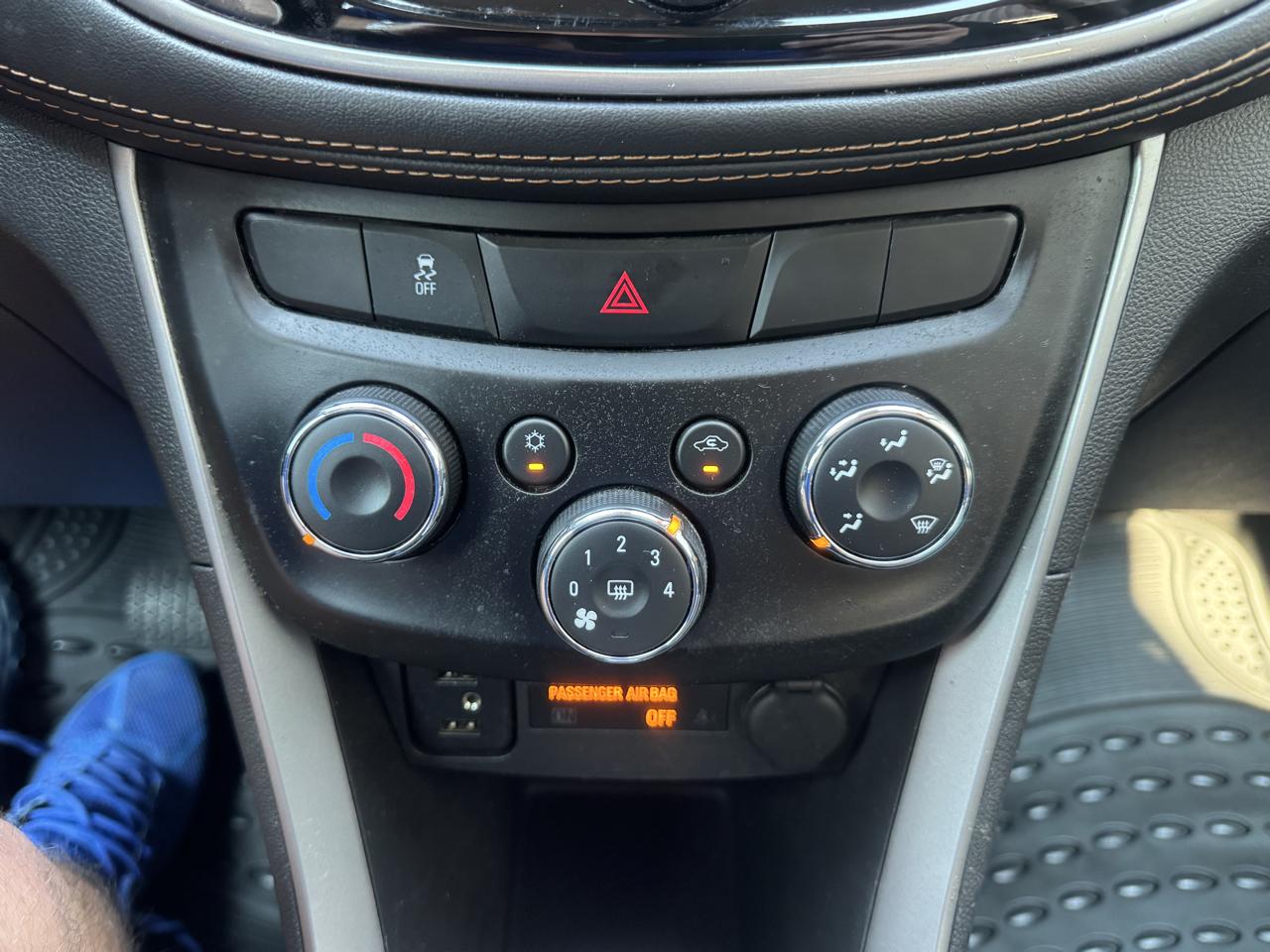 Chevrolet Trax photo 40