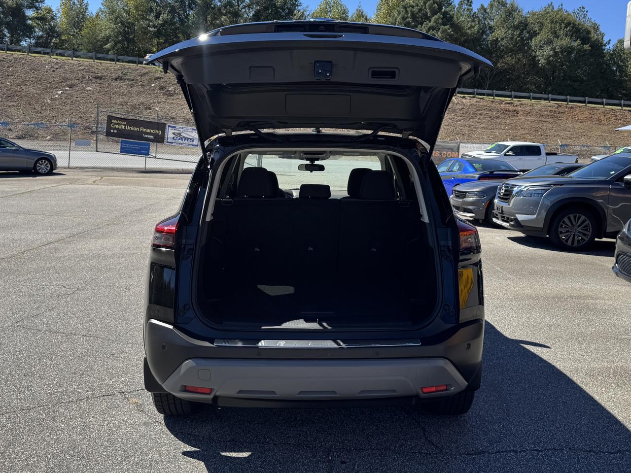 Nissan Rogue SV 2021