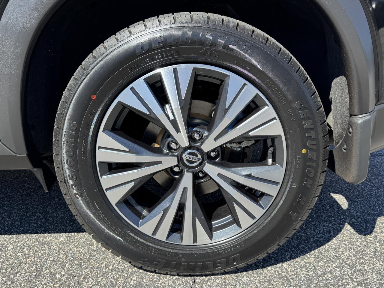 Nissan Rogue SV 2021