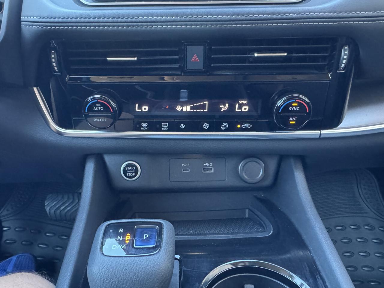 Nissan Rogue SV 2021