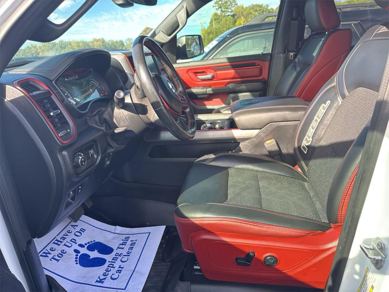 RAM 1500 Rebel Crew Cab 4WD 2020