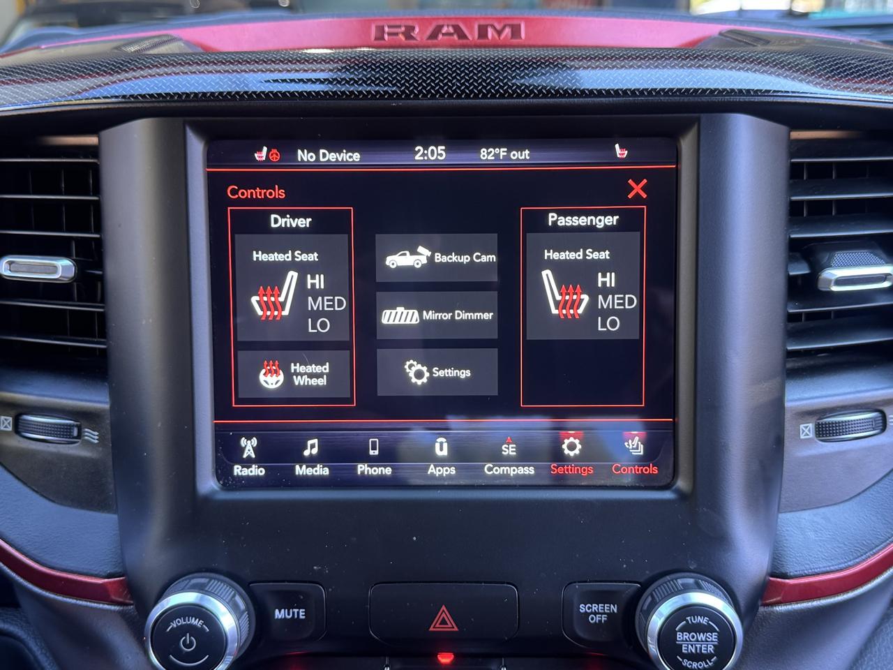 RAM 1500 Rebel Crew Cab 4WD 2020