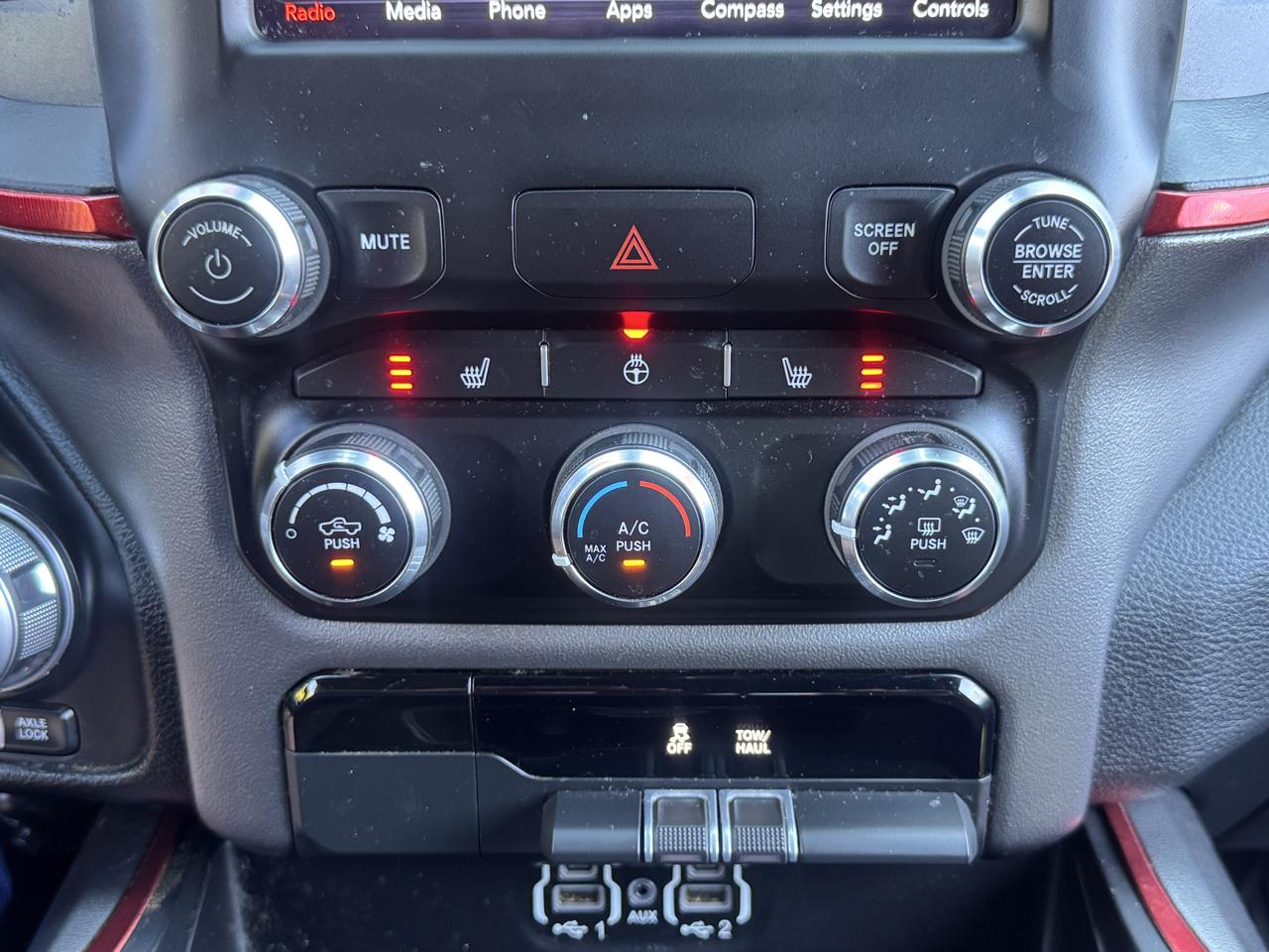 RAM 1500 Rebel Crew Cab 4WD 2020