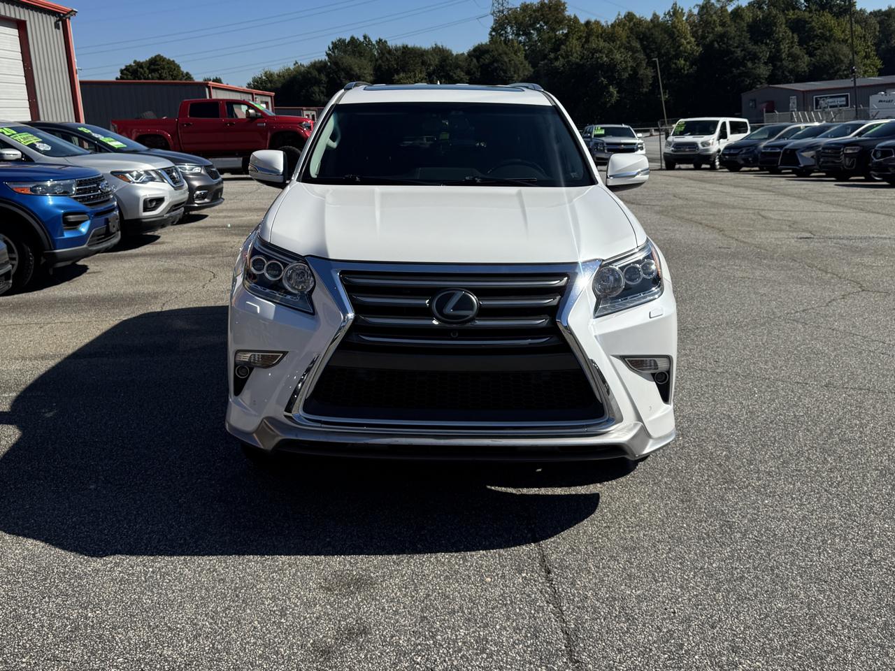 Lexus GX photo 5