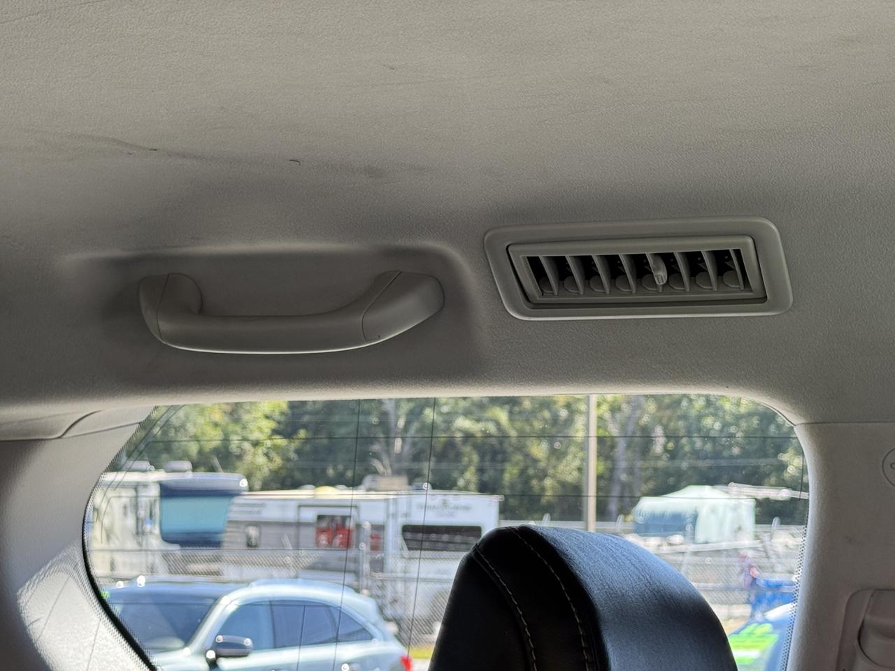 Lexus GX photo 18