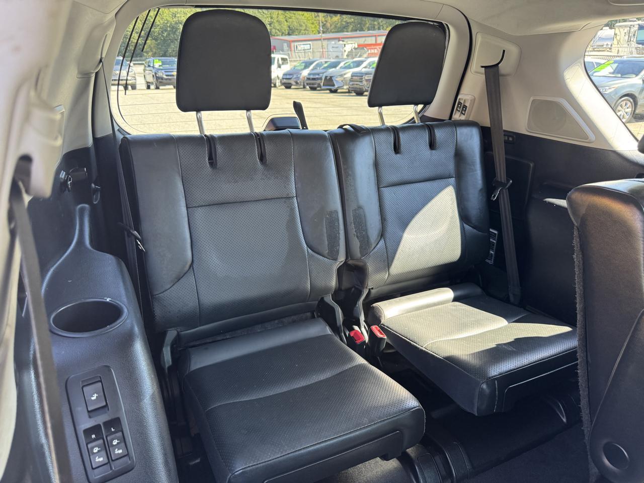 Lexus GX photo 19