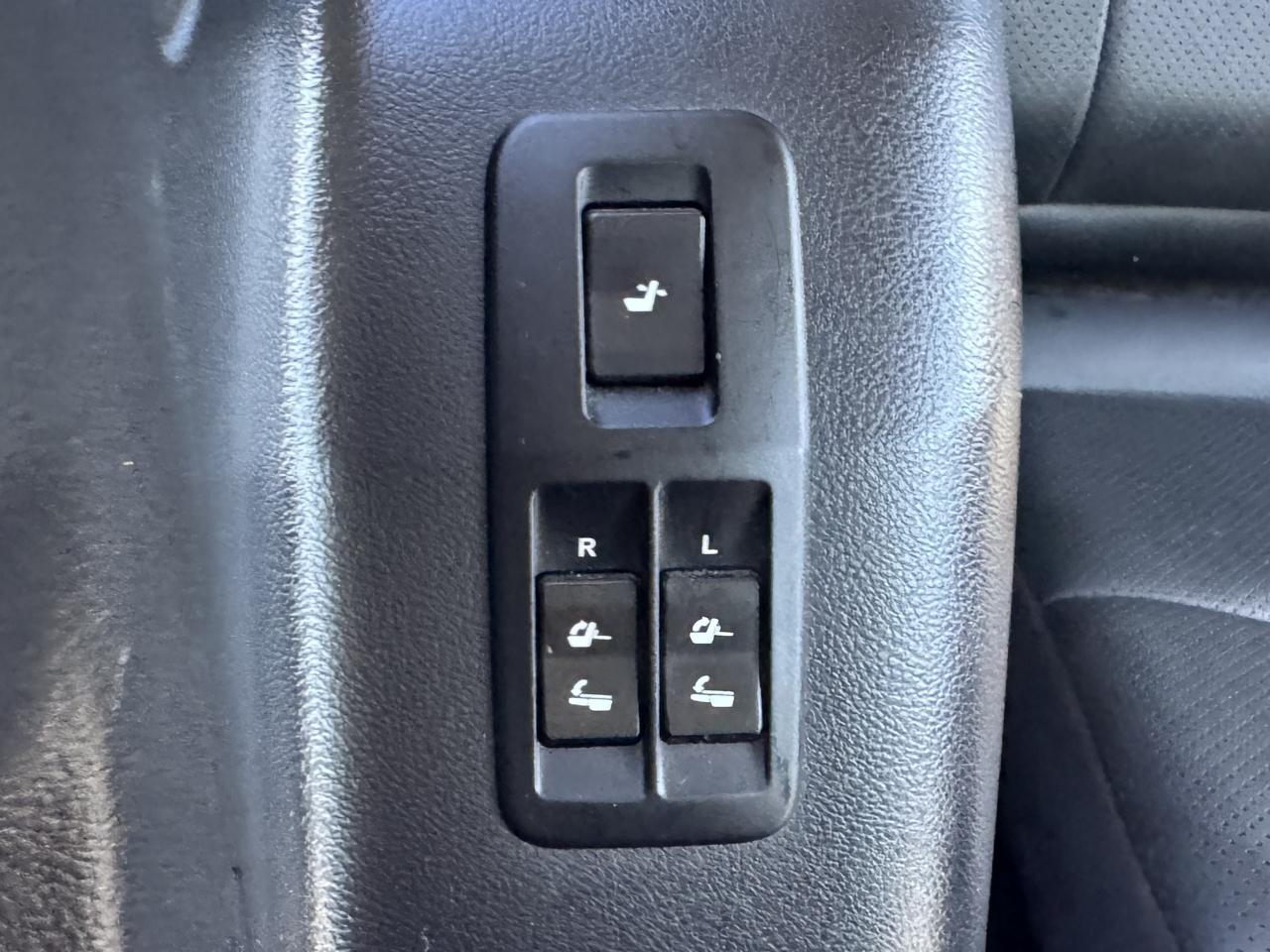 Lexus GX photo 17
