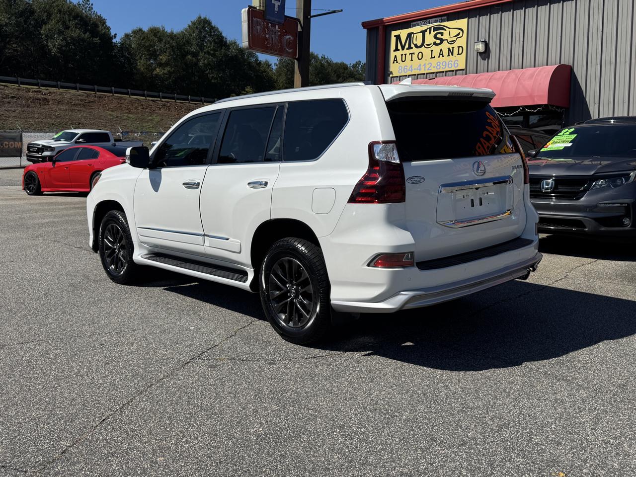 Lexus GX photo 28
