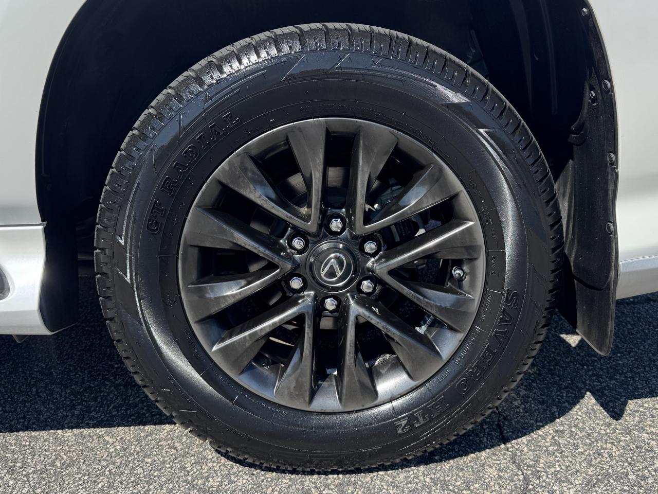 Lexus GX photo 29