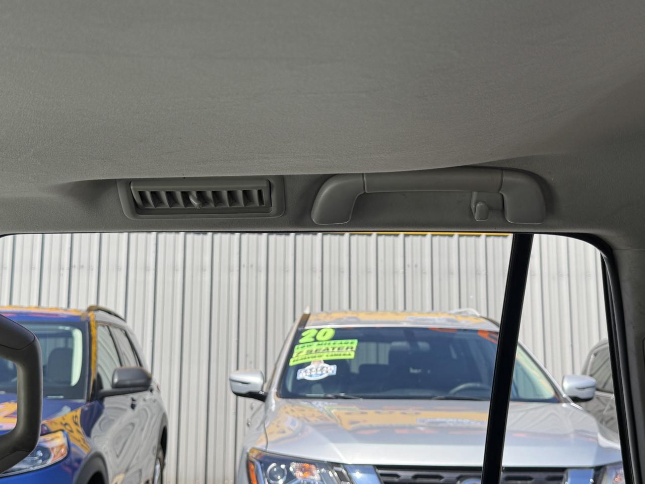 Lexus GX photo 35