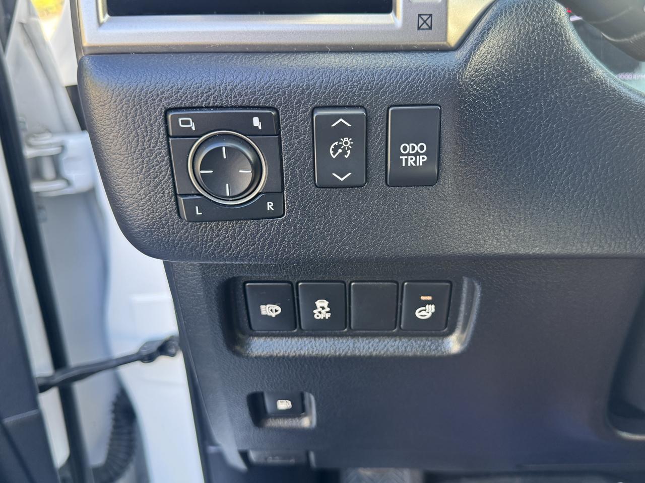 Lexus GX photo 54