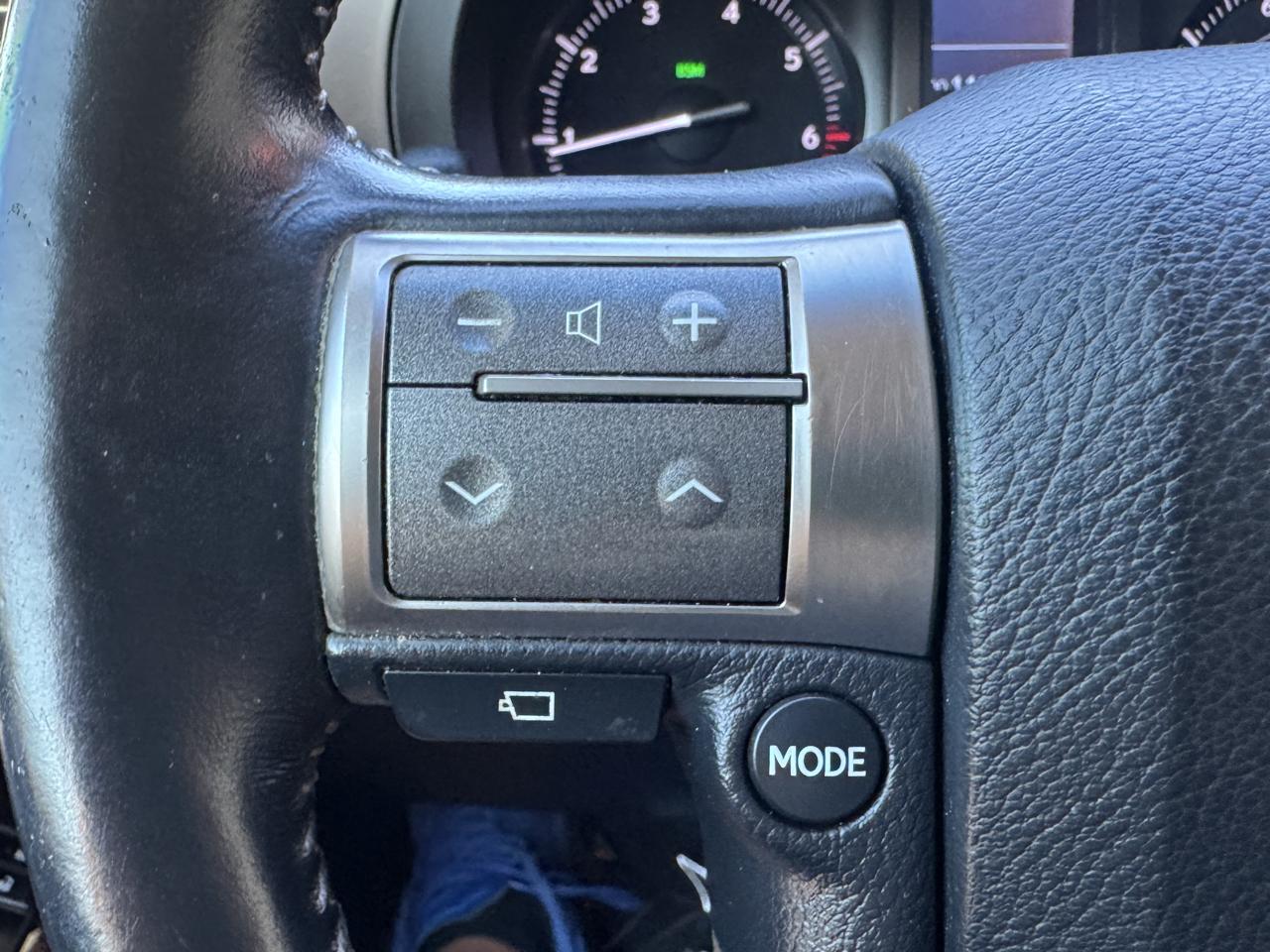 Lexus GX photo 53