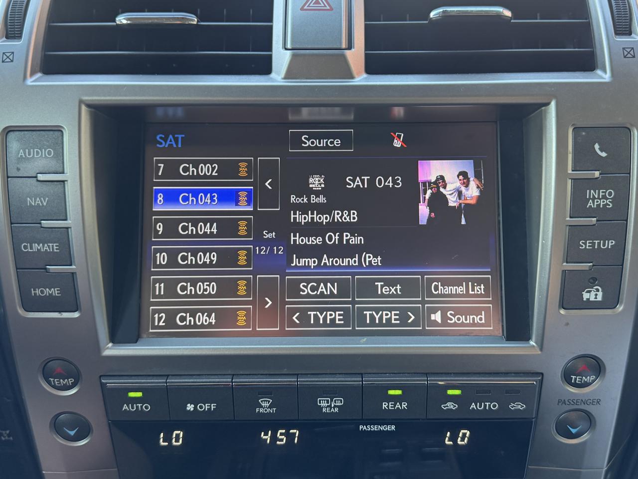 Lexus GX photo 61