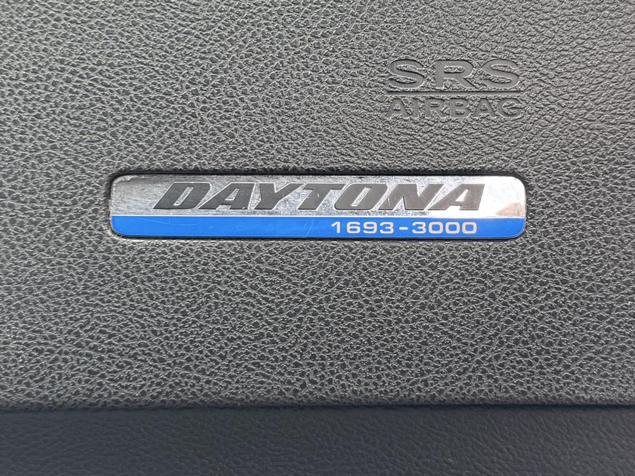 Dodge Charger photo 4