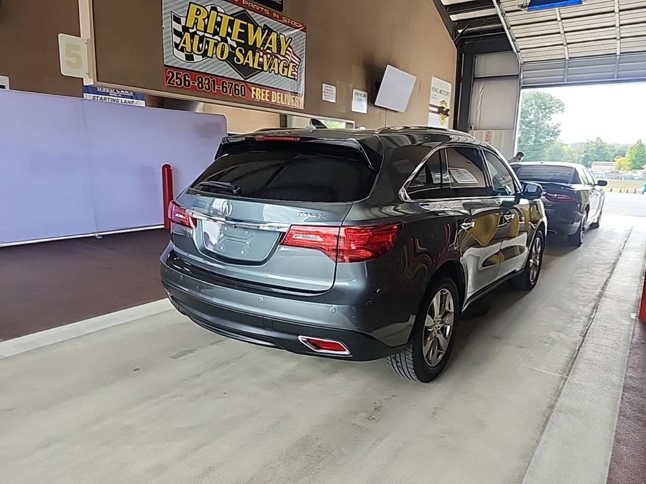 Acura MDX  2015