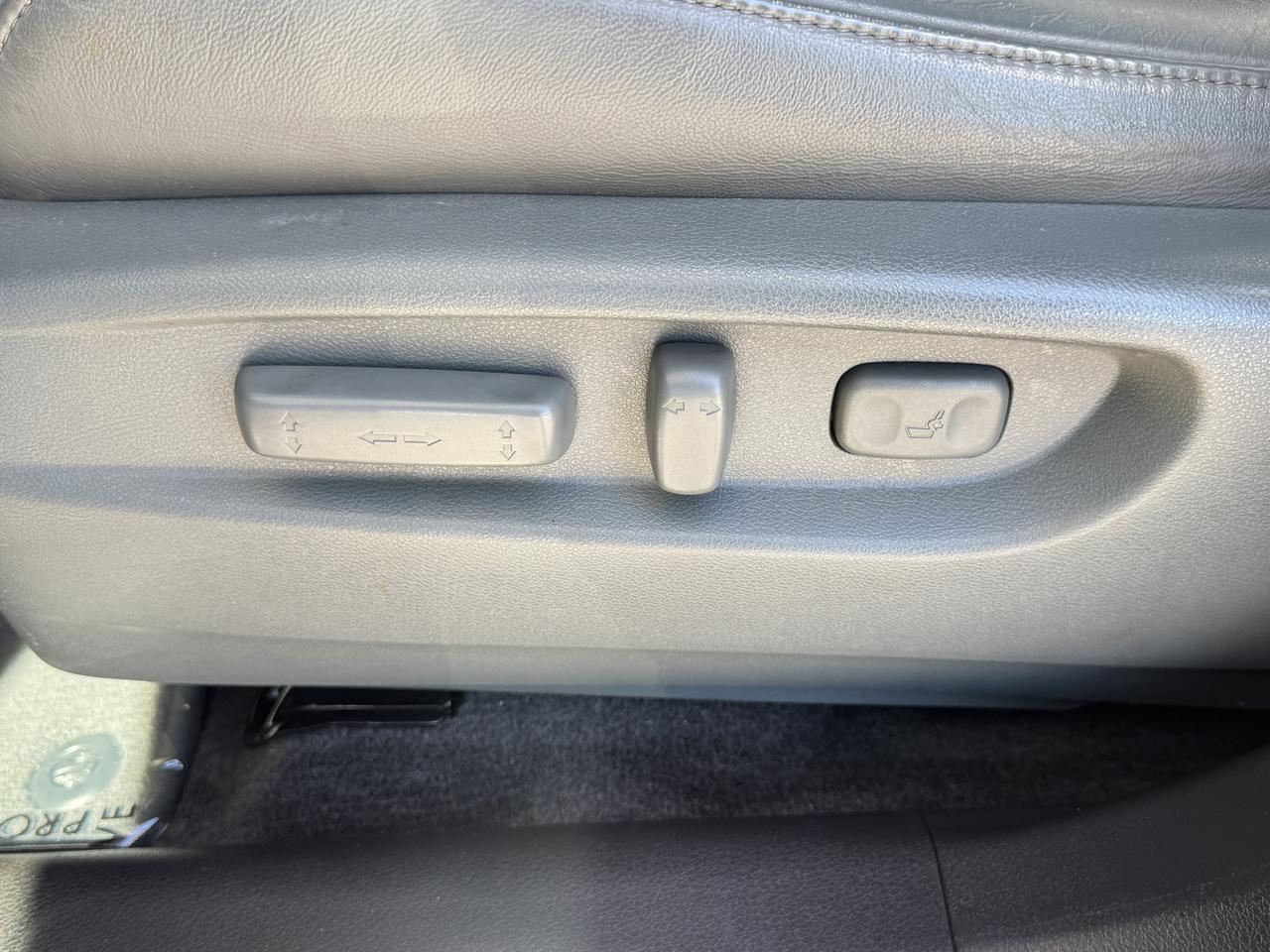 Acura MDX  2015