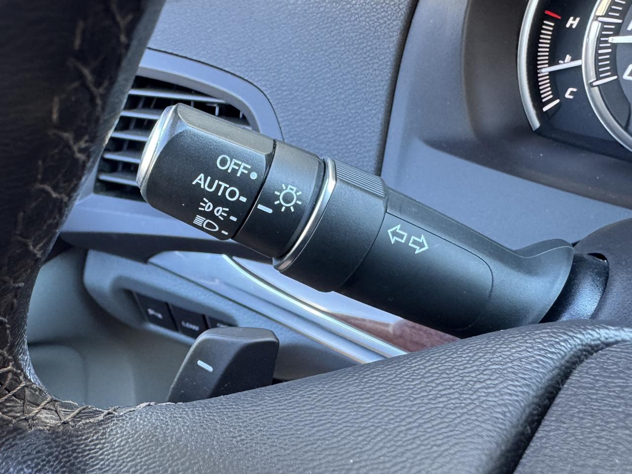 Acura MDX  2015