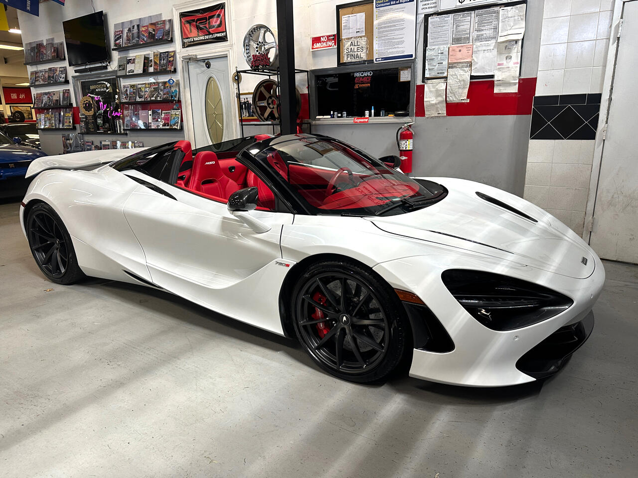 2022 Mclaren 720S Spider photo 5