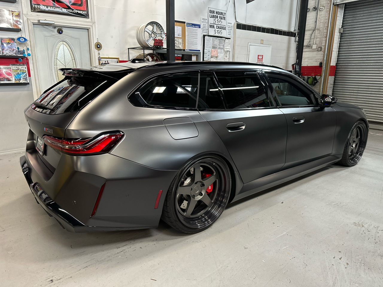BMW M5  2025