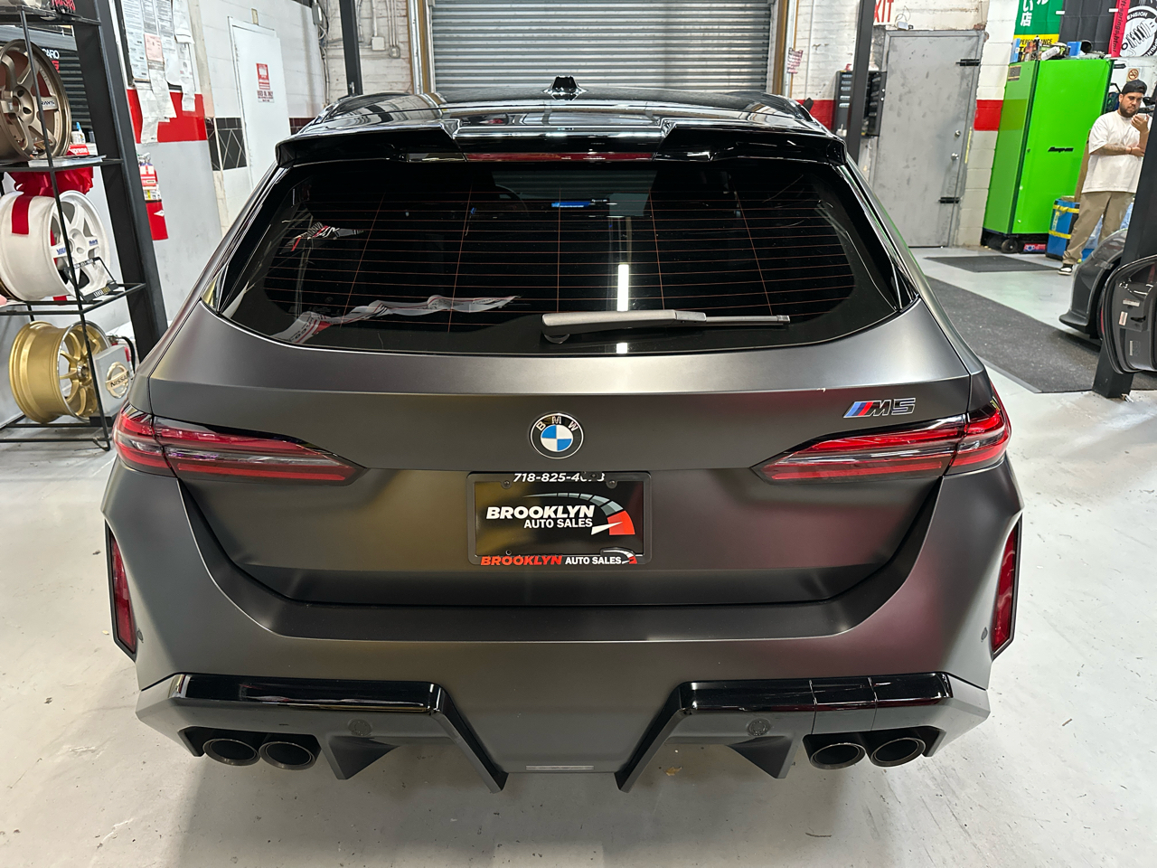 BMW M5  2025