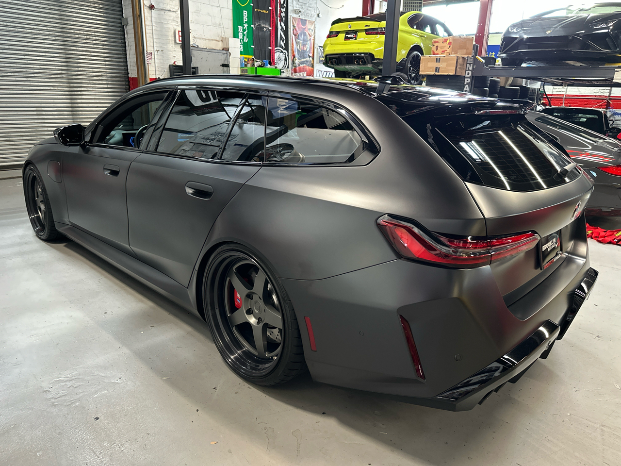 BMW M5  2025