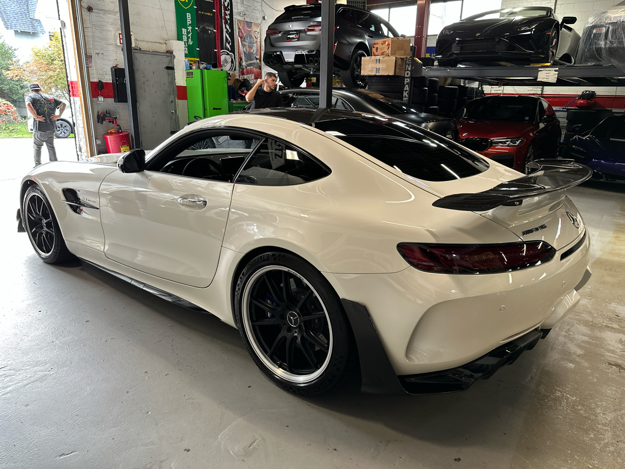 2018 Mercedes Benz AMG GT GT R photo 9