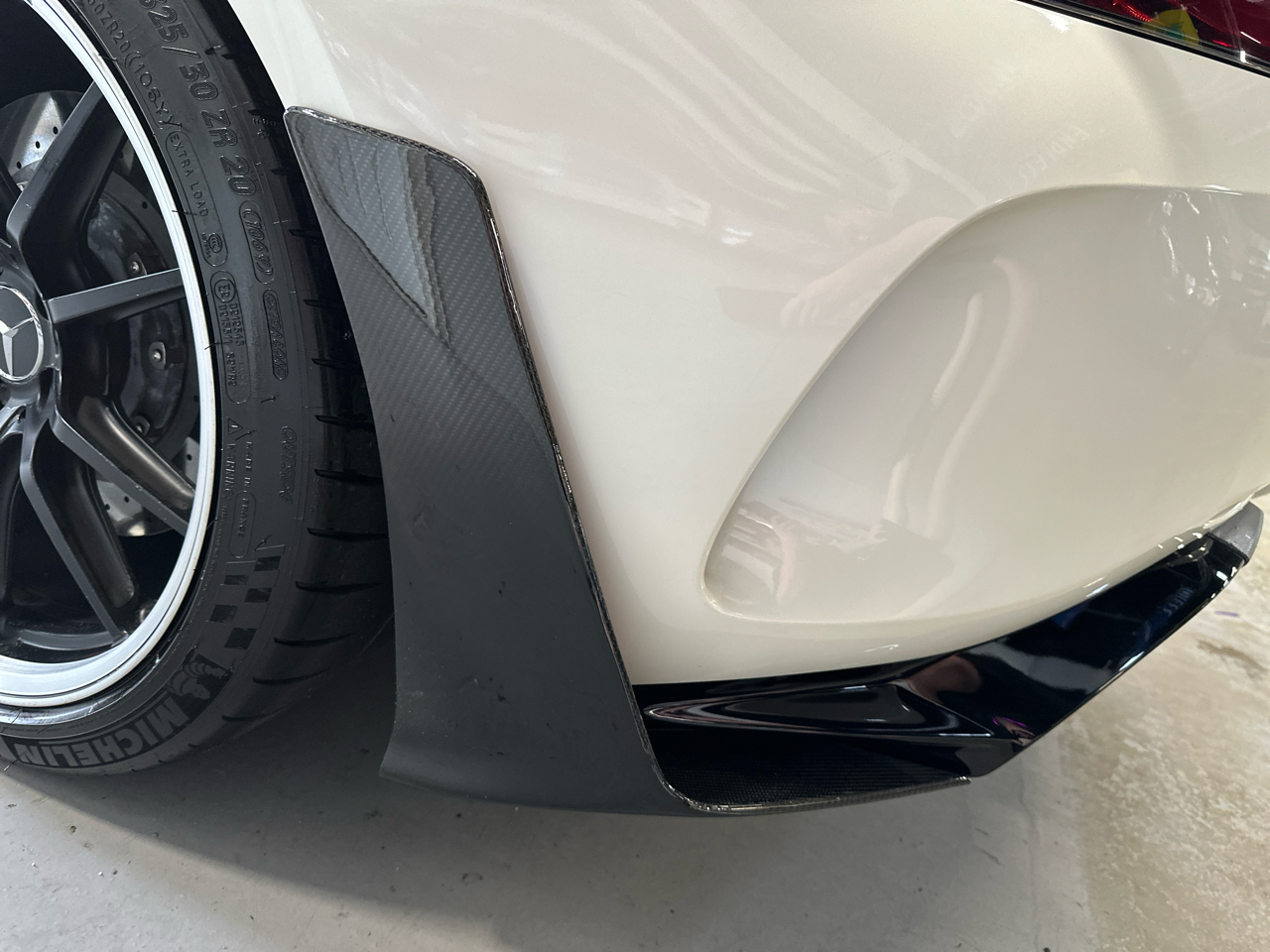 2018 Mercedes Benz AMG GT GT R photo 15