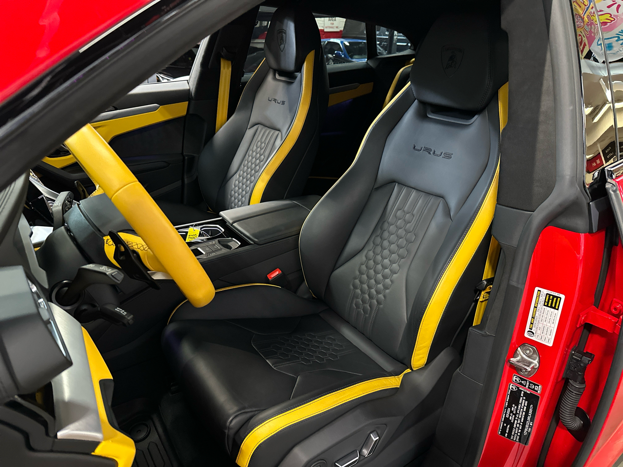 2024 Lamborghini Urus S photo 13