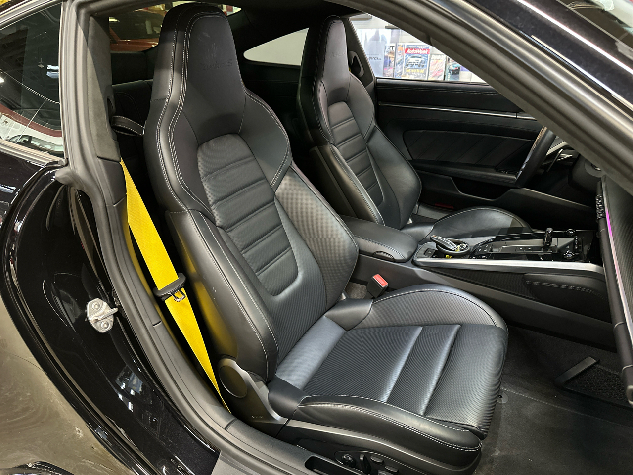 2023 Porsche 911 Turbo S Coupe photo 14