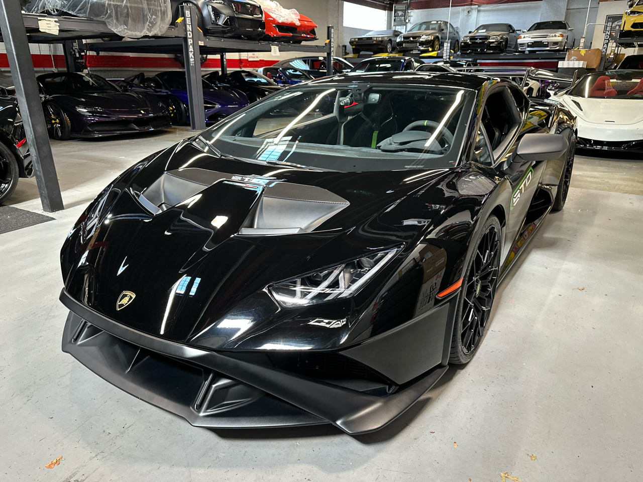 Lamborghini Huracan STO Coupe 2022