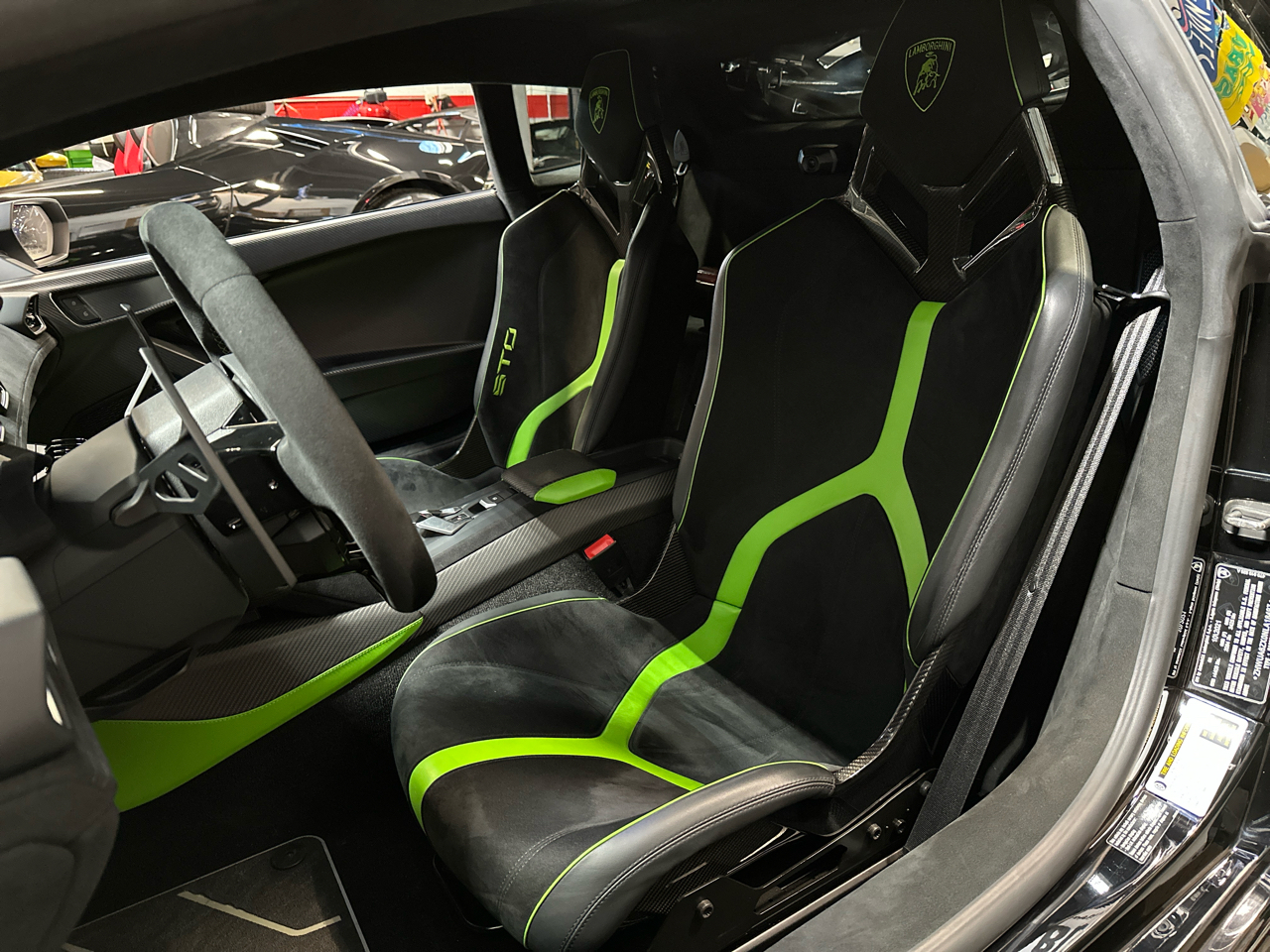 Lamborghini Huracan STO Coupe 2022
