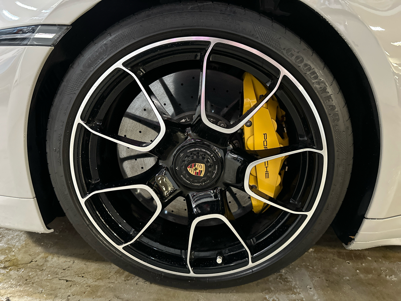 Porsche 911 Turbo S Coupe 2022