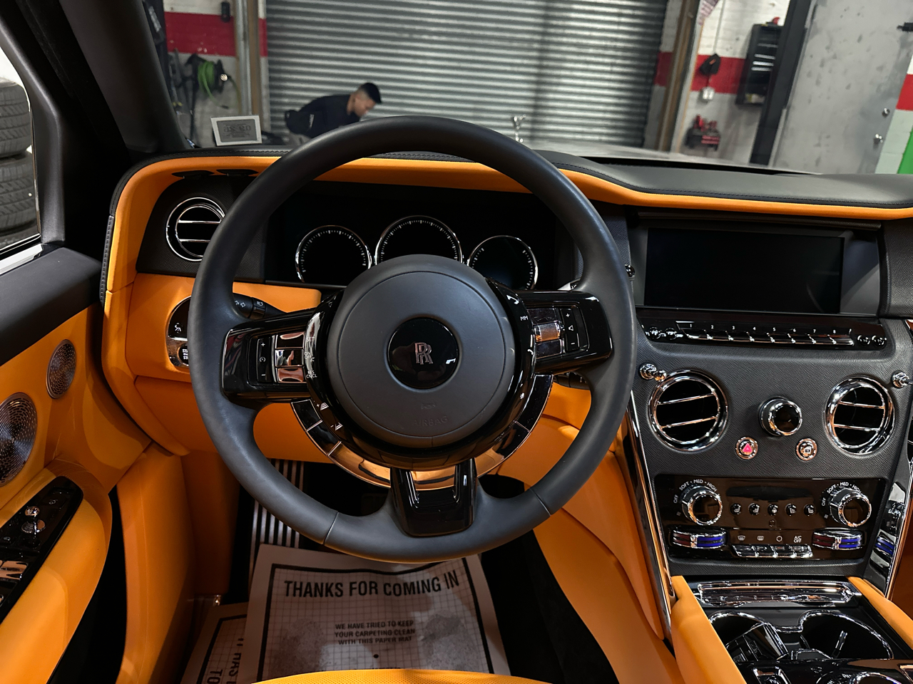 Rolls-Royce Cullinan Base 2023