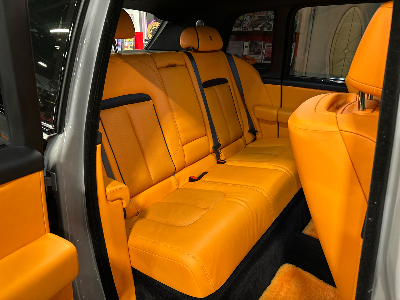 Rolls-Royce Cullinan Base 2023