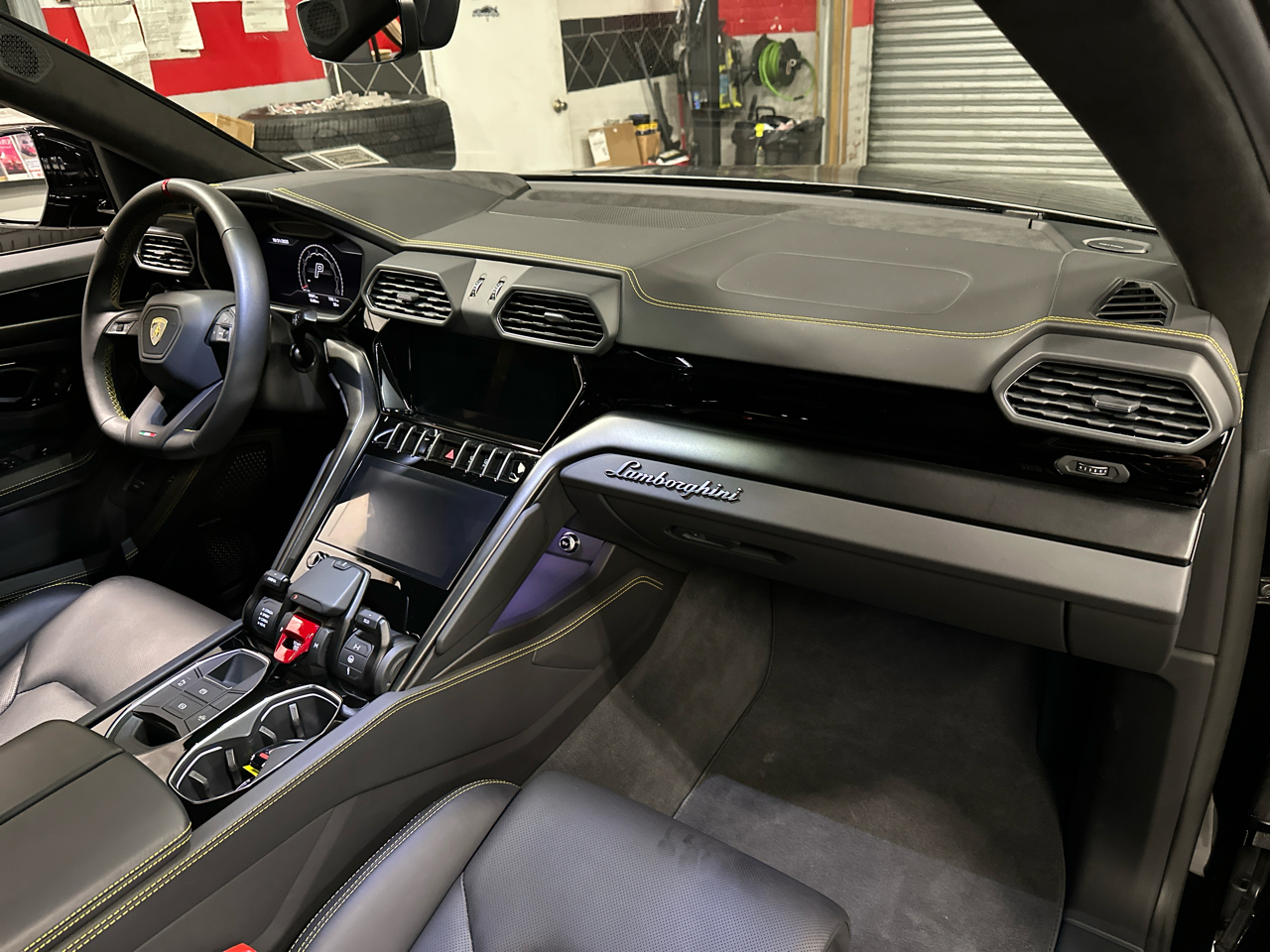 Lamborghini Urus S 2024