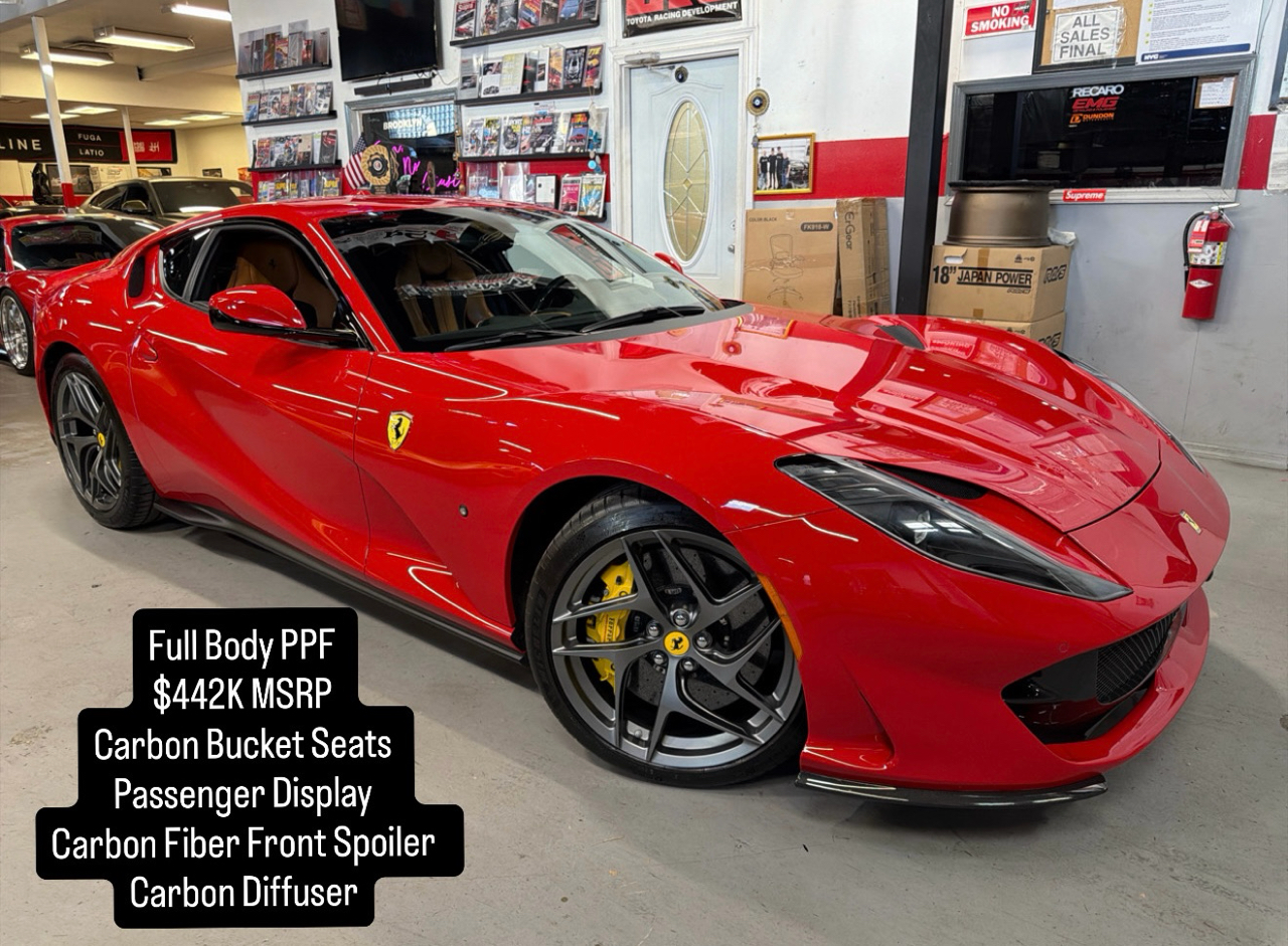 2018 Ferrari 812 Superfast Coupe