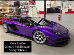 2021 Lamborghini Aventador 