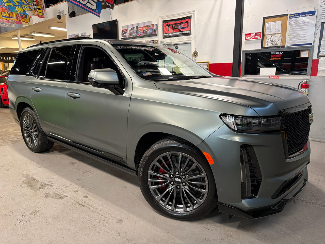 2023 Cadillac Escalade V 4WD