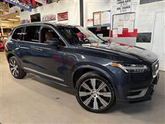 2022 Volvo XC90 