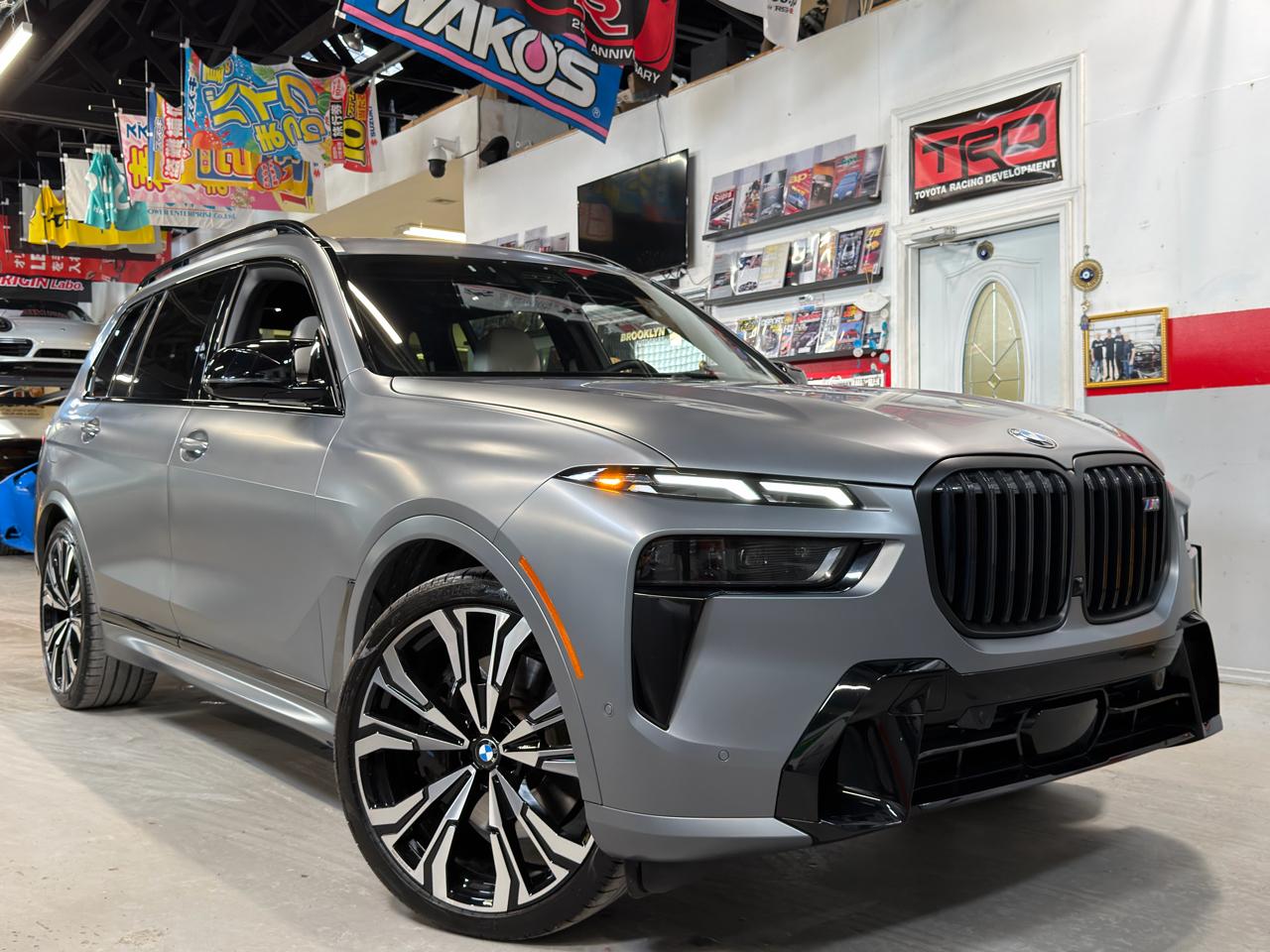 2023 BMW X7 M60i