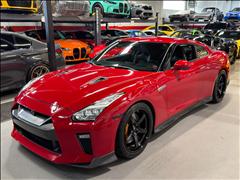 2018 Nissan GT-R 