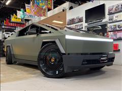 2024 Tesla Cybertruck 