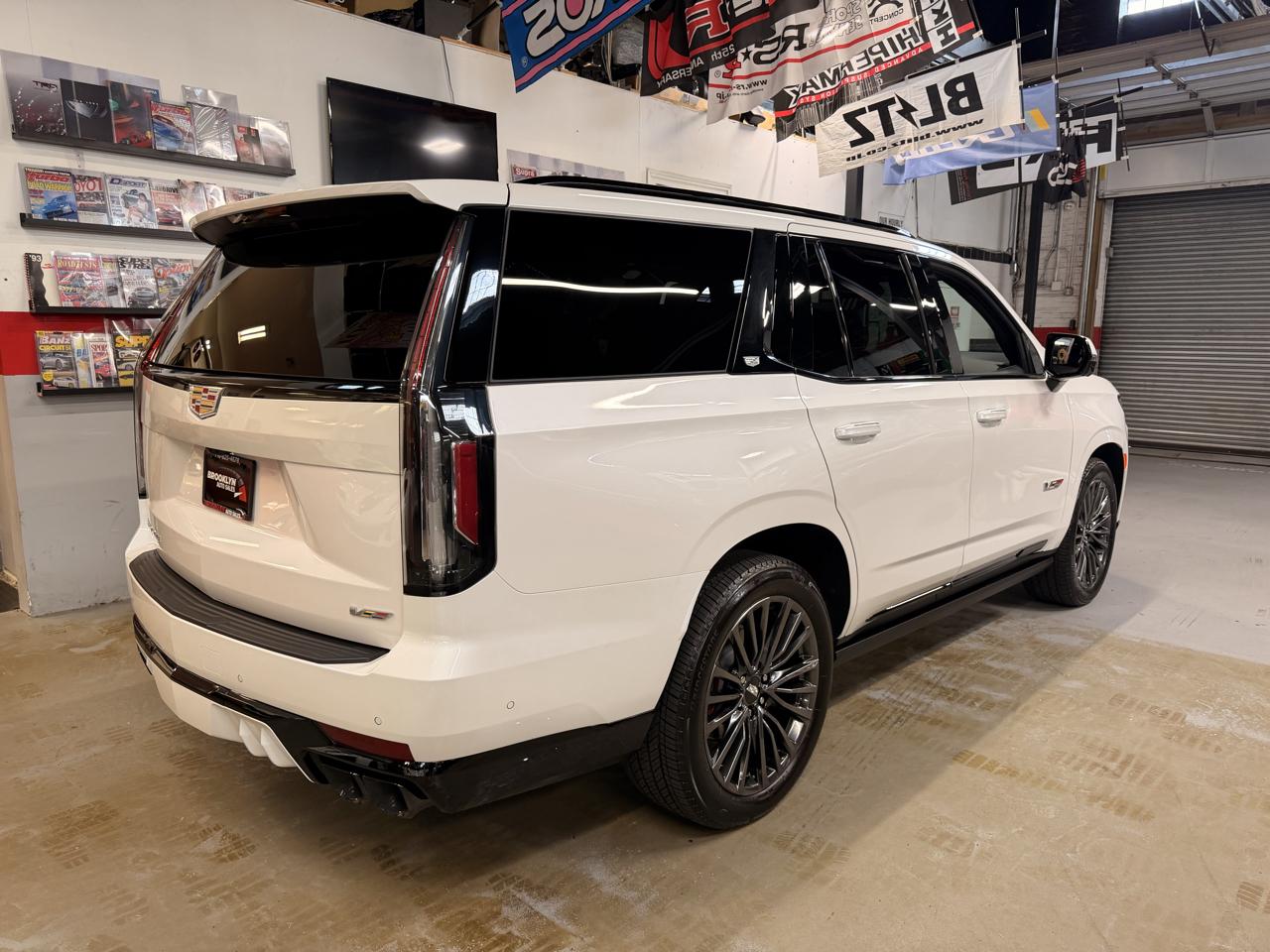 Cadillac Escalade photo 5