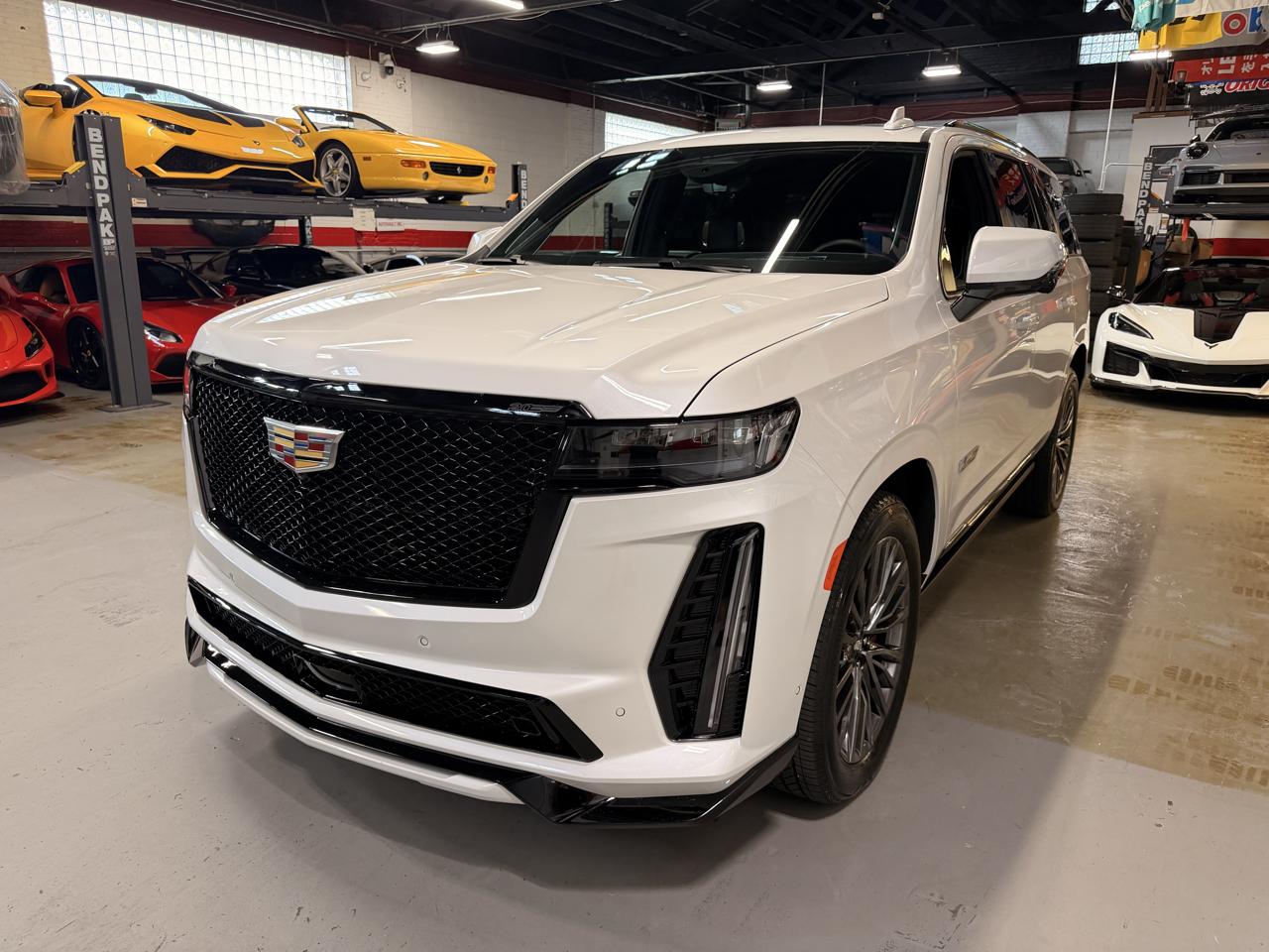 Cadillac Escalade photo 11