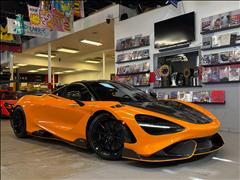 2021 McLaren 765LT 