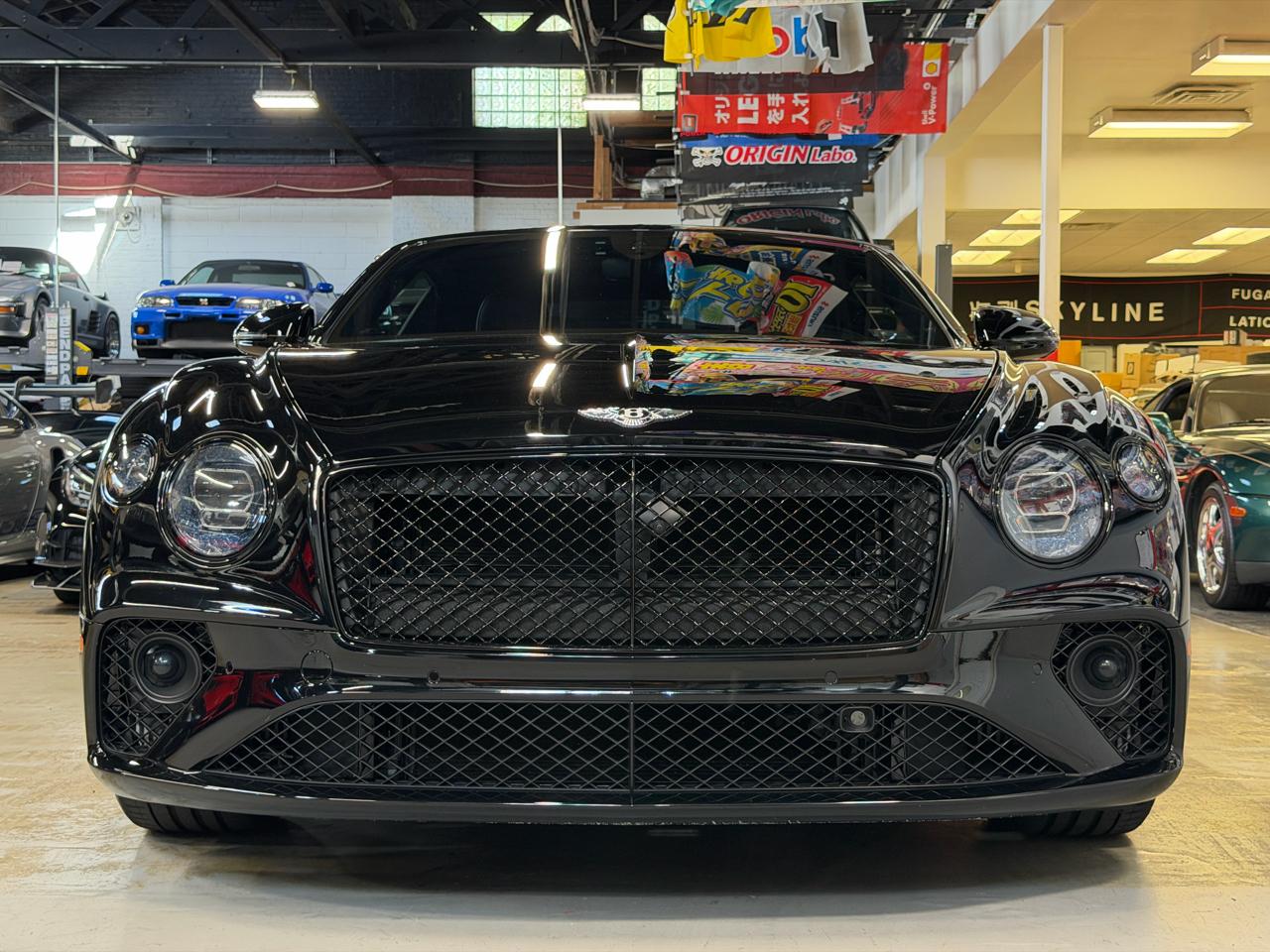 Bentley Continental photo 2