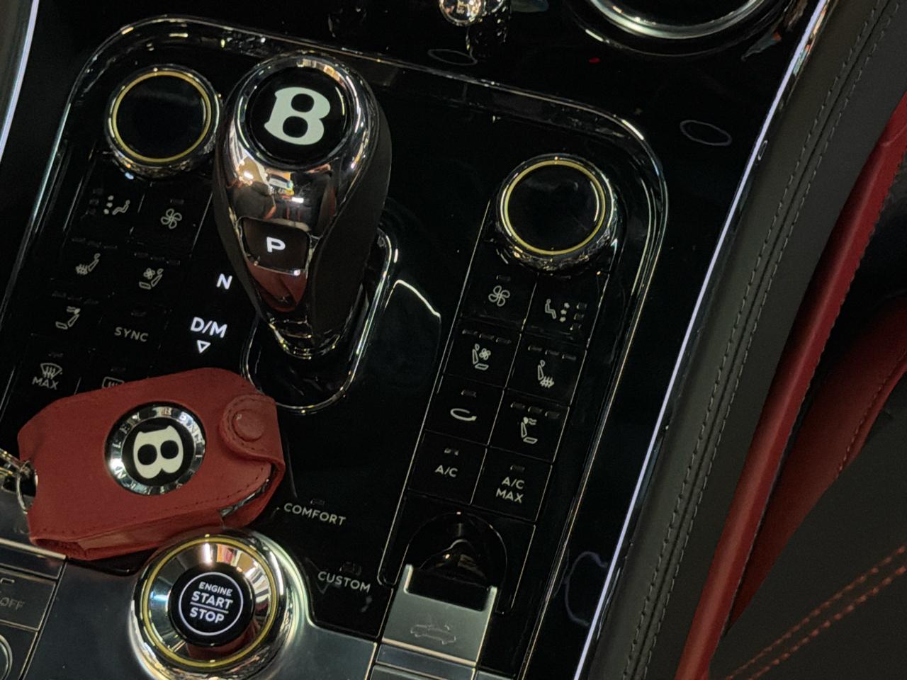 Bentley Continental photo 24